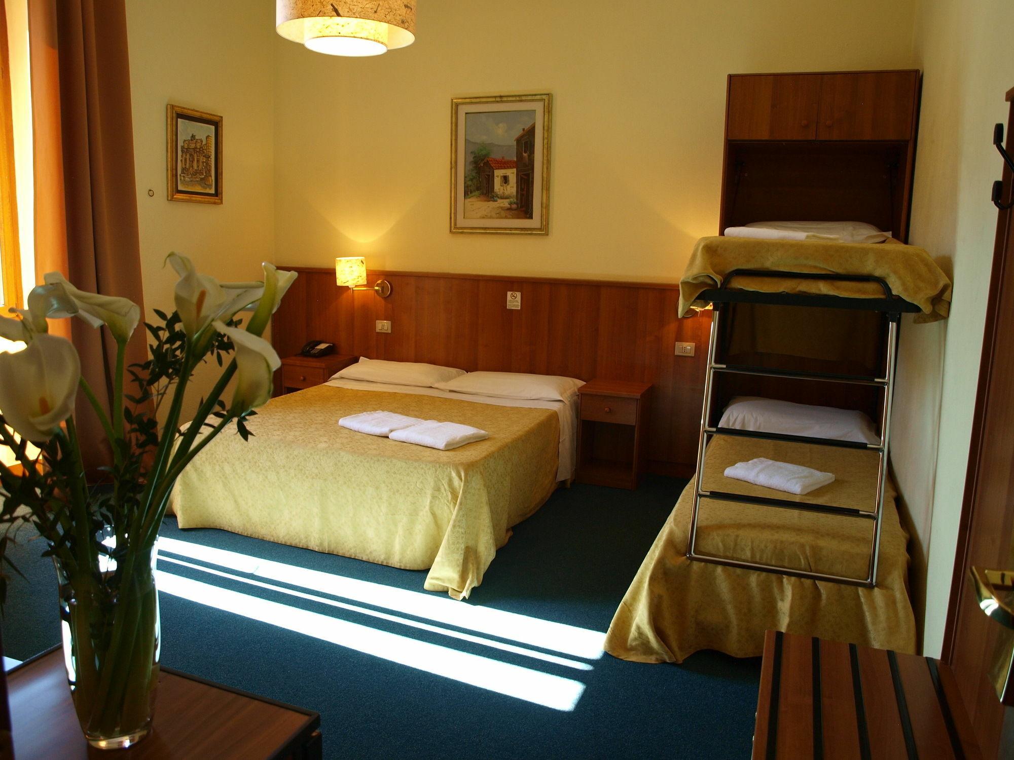 Hotel Trastevere Roma Exterior foto